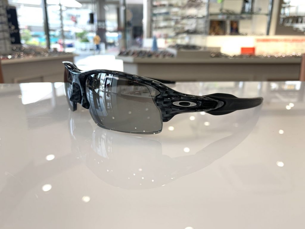 OAKLEY FLAK2.0度付きカスタム！ | メガネのセイコー｜千葉県船橋市北